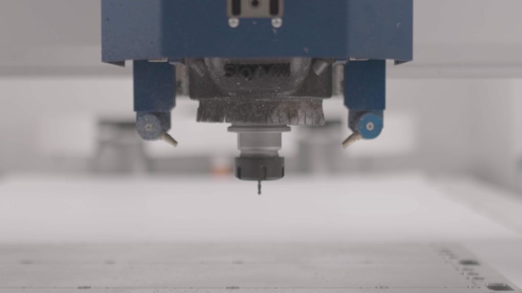Ronchini Milling Technologies – Compact CNC Milling Machine Cooling System