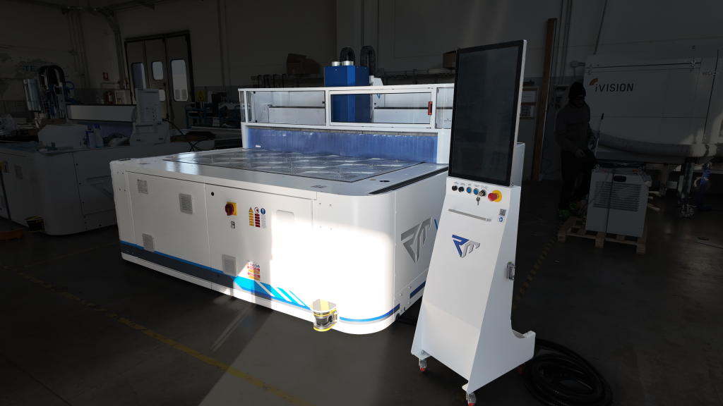 Fresatrice CNC per Piastre e Nesting: XTEND