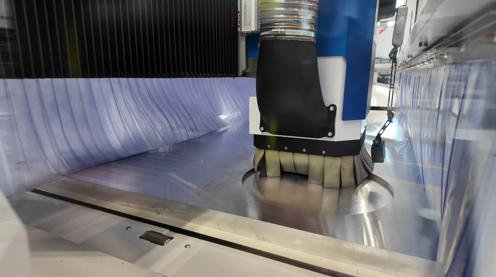 Fresatrice CNC per alluminio e plastiche - CNC Milling machine for aluminum and plastic